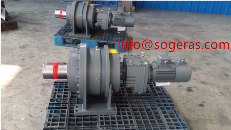 Small gear reduction electric motors